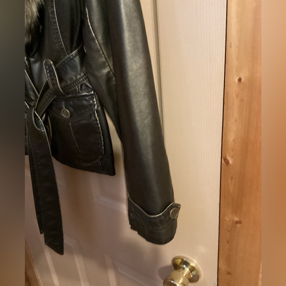 Big Chill Vintage  Brown Leather Jacket with Brown Faux Fur - Picture 10 of 10